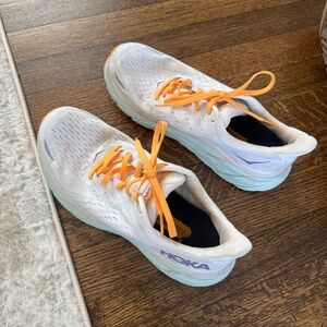 Hoka Clifton 8 Running Shoes